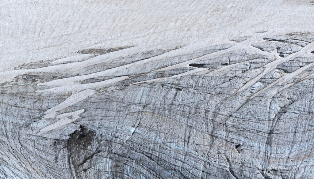 joao-pompeu_cryosphere_glaciar-monte-perdido