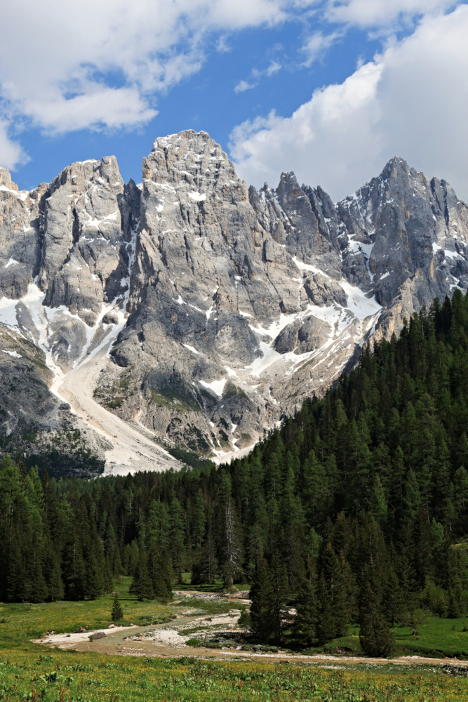 joao-pompeu_geosphere_dolomites