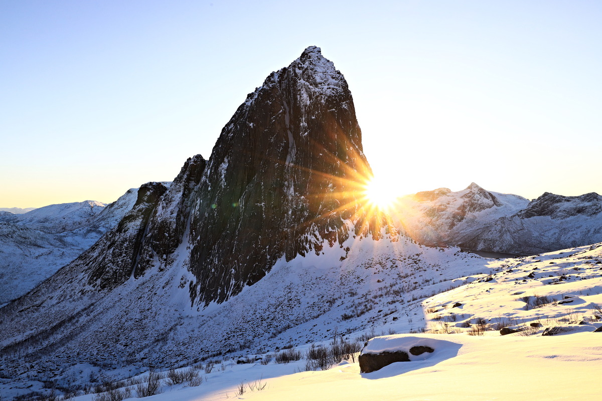 joao-pompeu_geosphere_hesten-senja