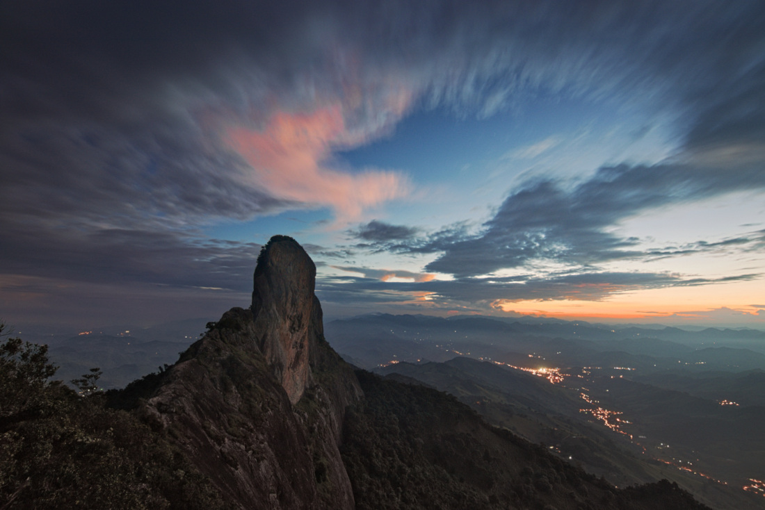 joao-pompeu_geosphere_pedra-do-bau